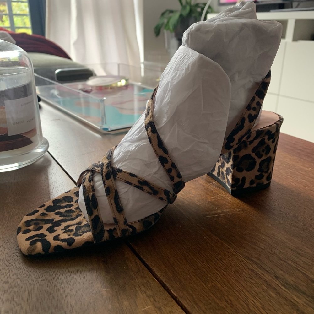 NIB | J. Crew Odette strappy sandals in leopard - Picture 4 of 11